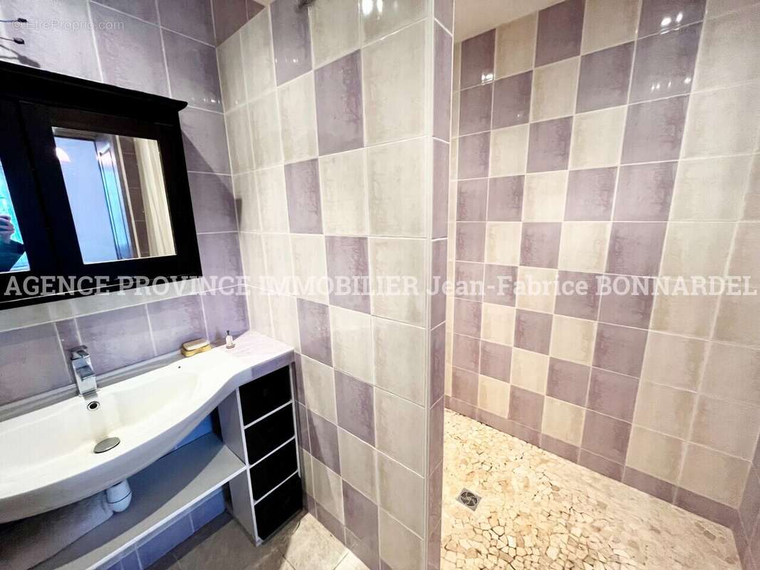 Maison à ROCHEBRUNE