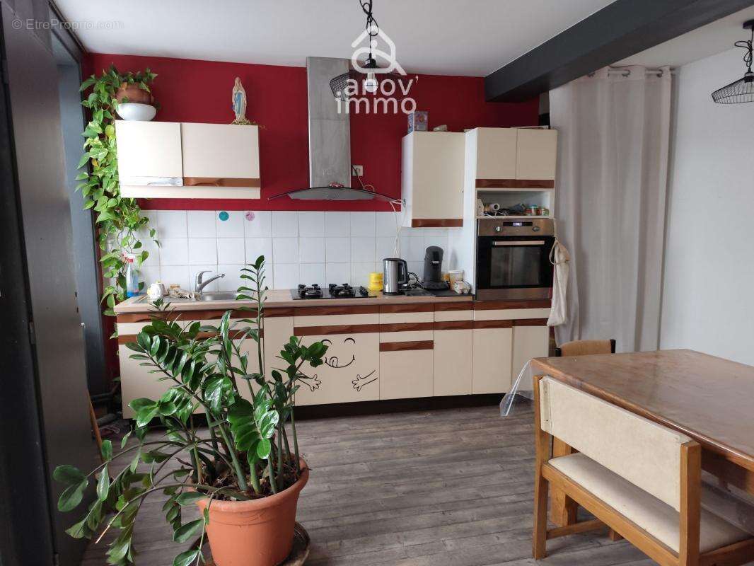 Appartement à SAINT-JUNIEN