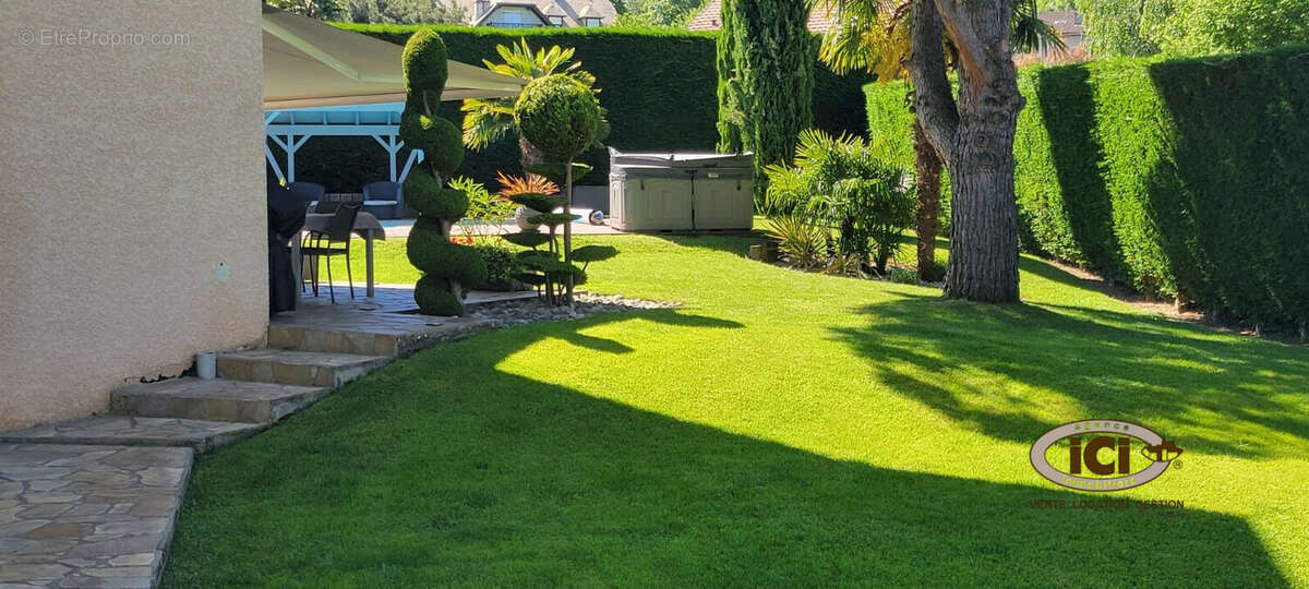Maison à MARIN