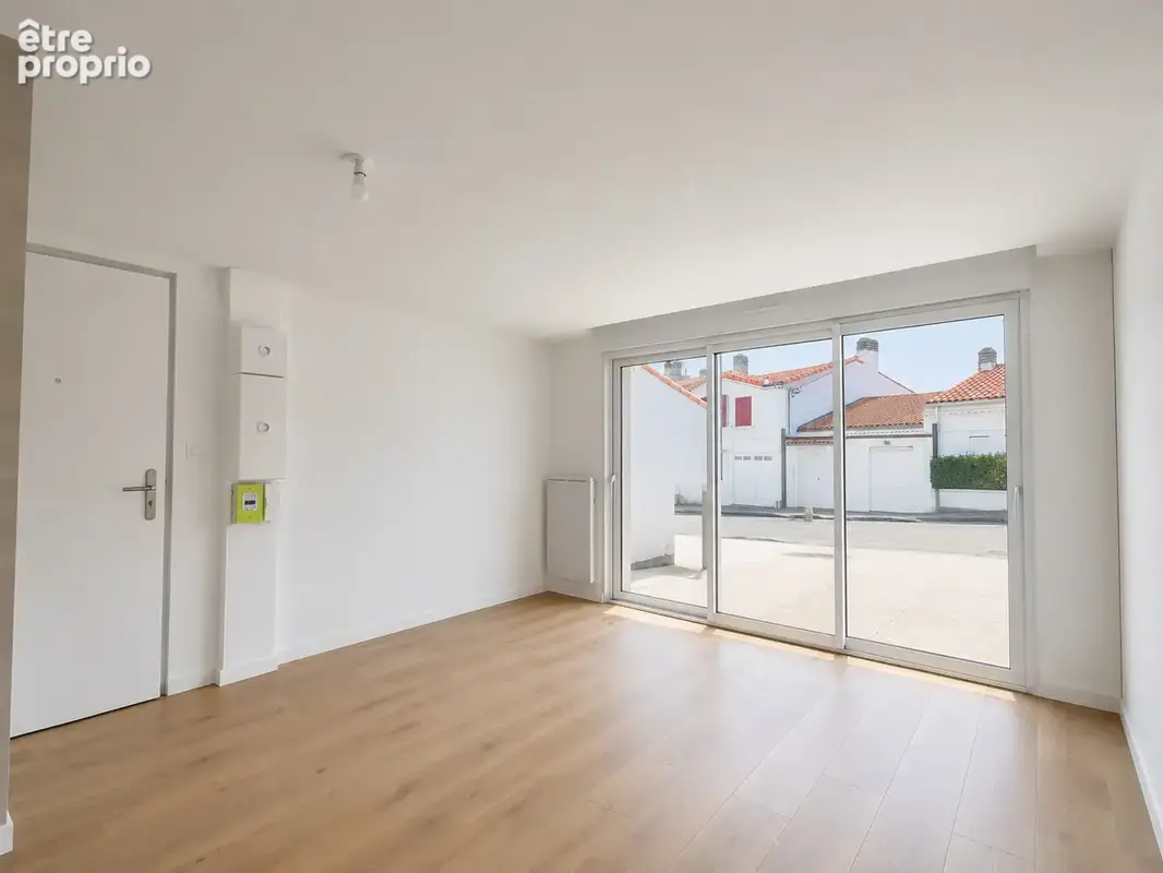 Appartement 1 pièce 18 m² à vendre à Royan (17200) - photo 2