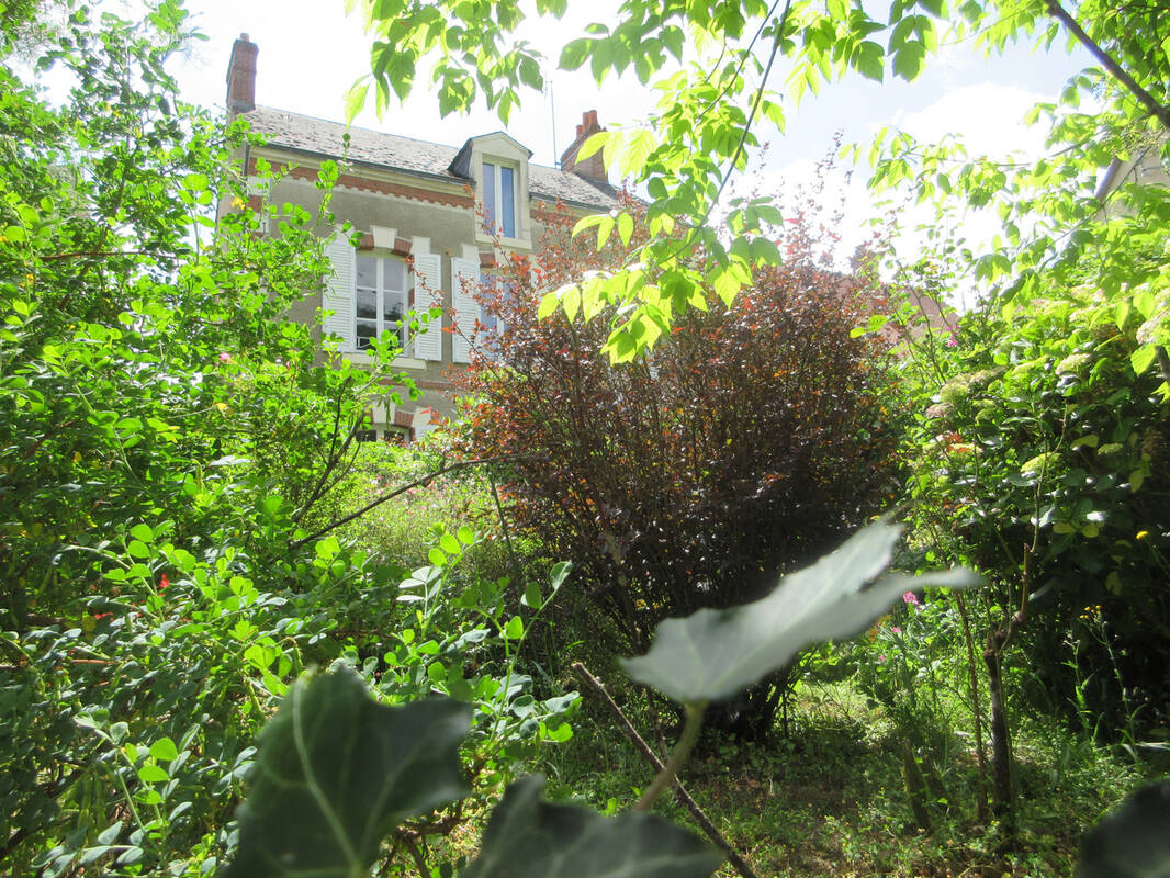 Maison à GARGILESSE-DAMPIERRE