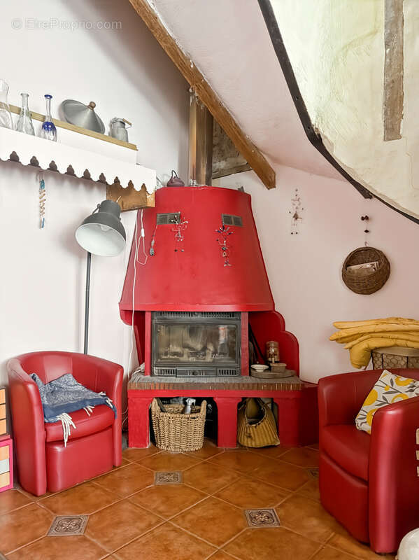Maison à MONTBLANC