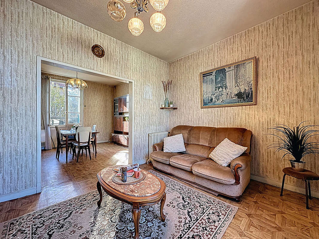 Maison à CLERMONT-FERRAND