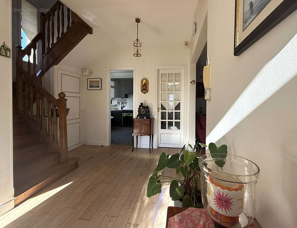 Maison à ENGHIEN-LES-BAINS