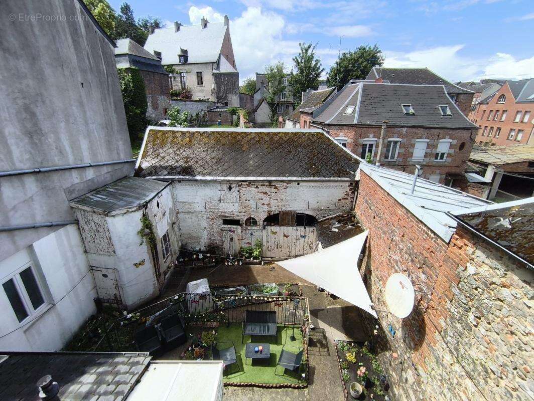 Appartement 257 m² à Avesnes-Sur-Helpe  - photo 16