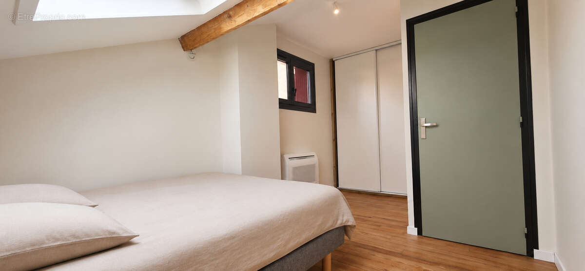 La campagne en ville ! Une adresse rare au coeur de Trespoey Maison T4 - 100 m² - Piscine - photo 11