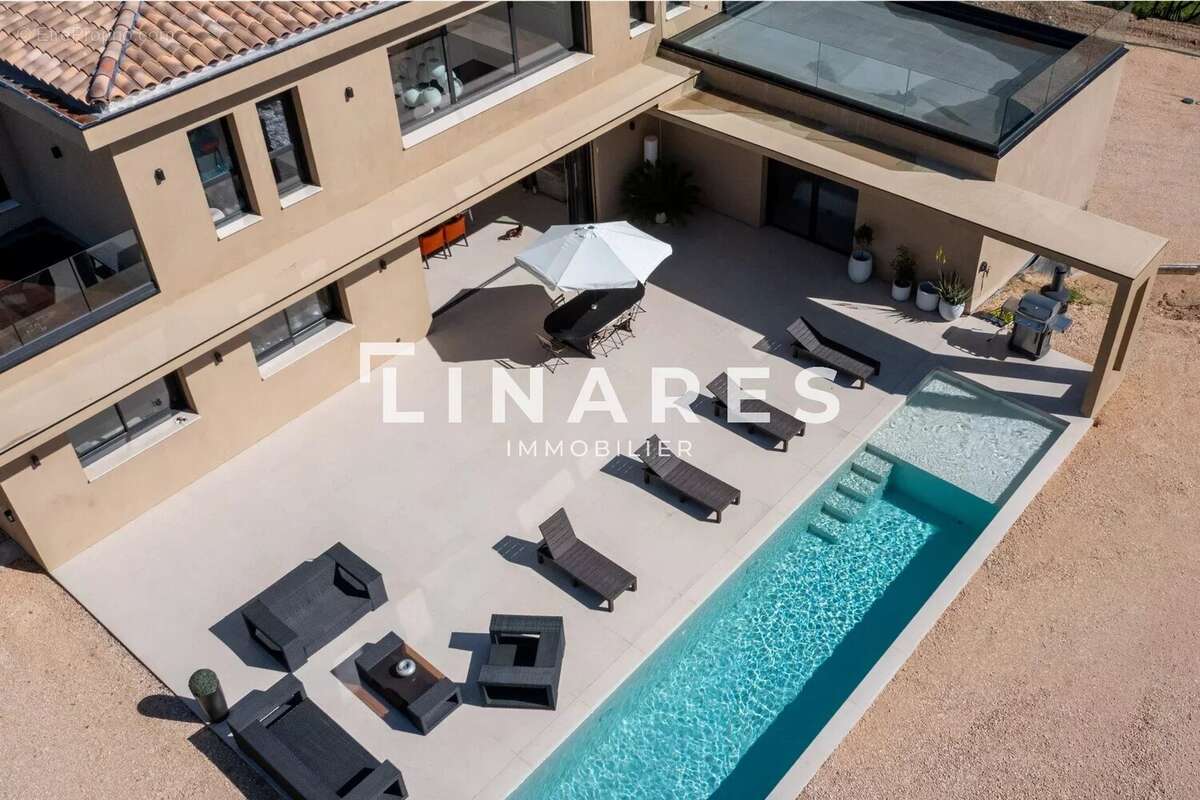 Maison à MARSEILLE-11E