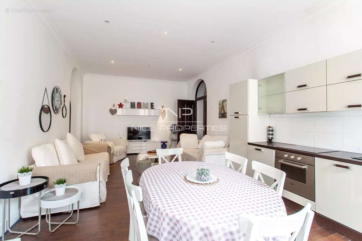 Appartement à NICE