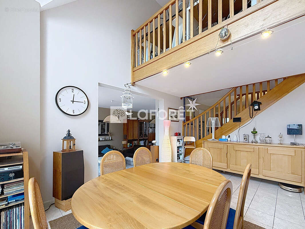 Maison à SAINT-GERVAIS-LA-FORET