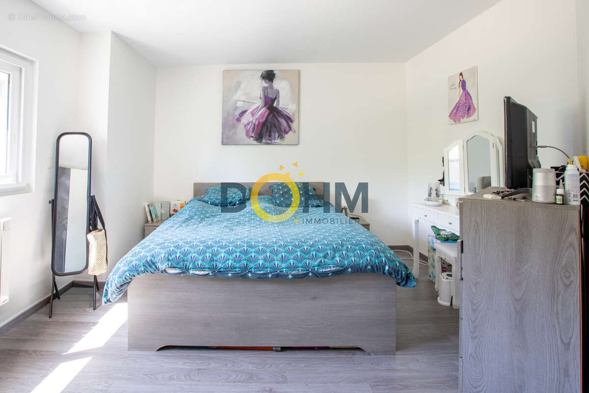 Appartement à COGNIN