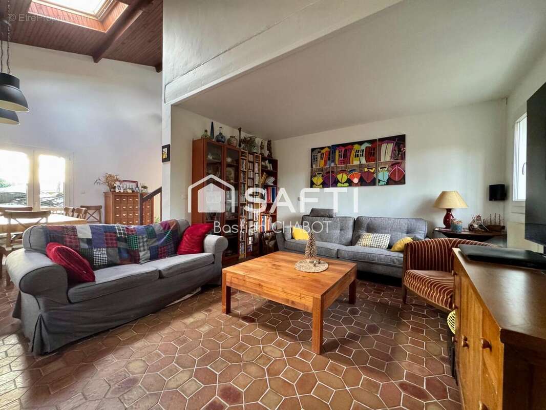 Photo 6 - Maison à SAINT-JEAN-D'ILLAC