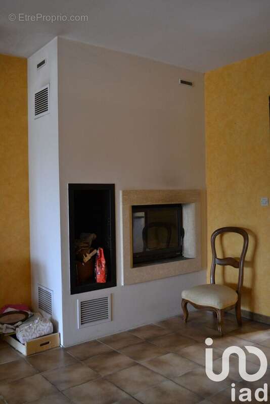 Maison 118 m² à Neuville-De-Poitou  - photo 7