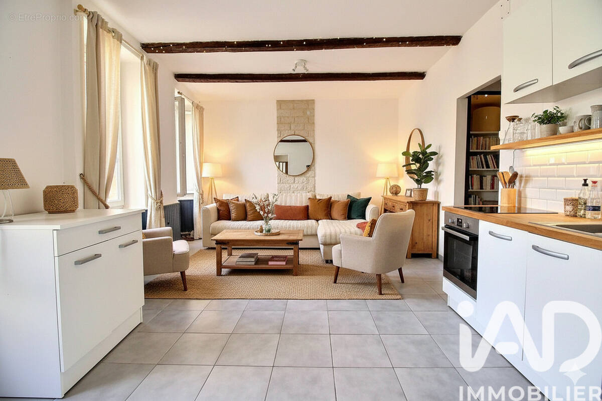 Photo 1 - Appartement à TRETS