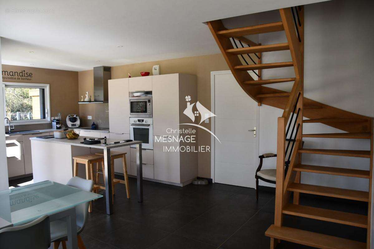 Maison à PLOUER-SUR-RANCE