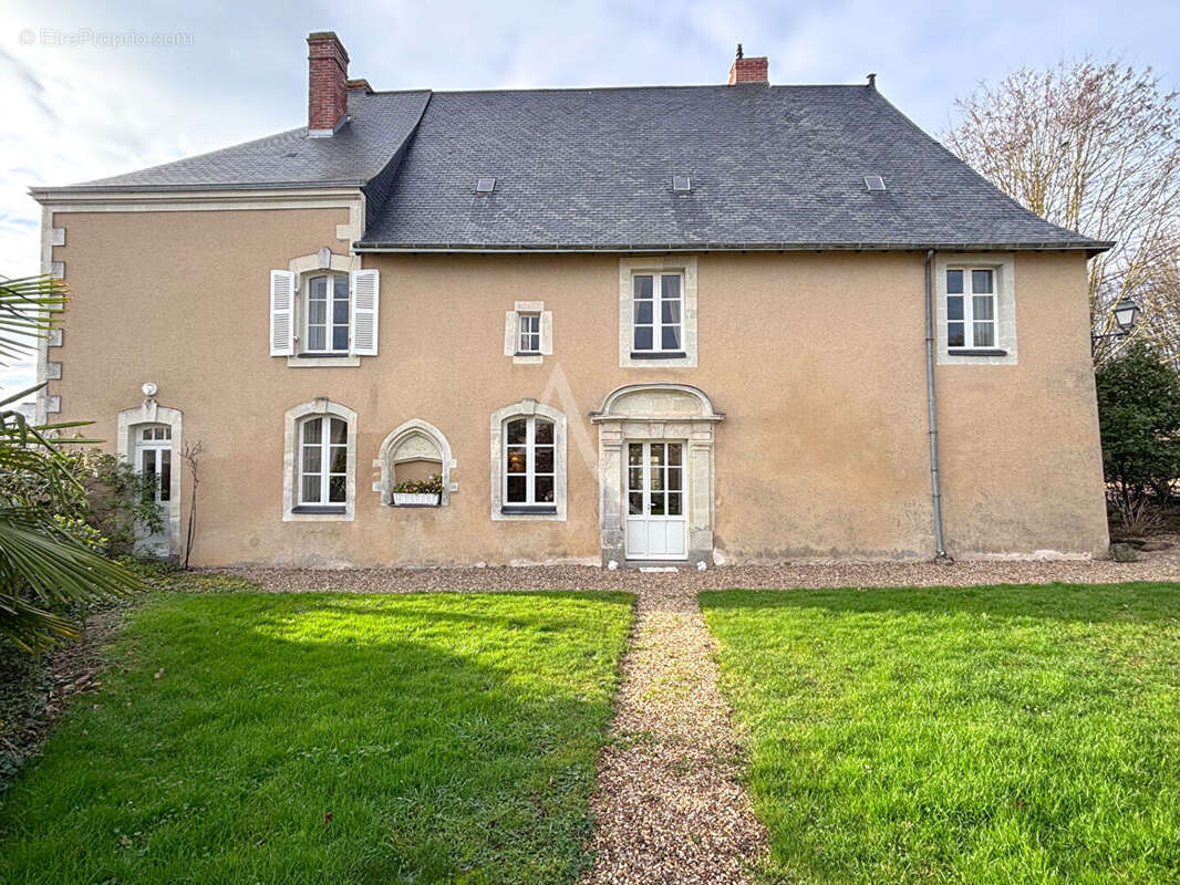 Maison à CHATEAU-GONTIER