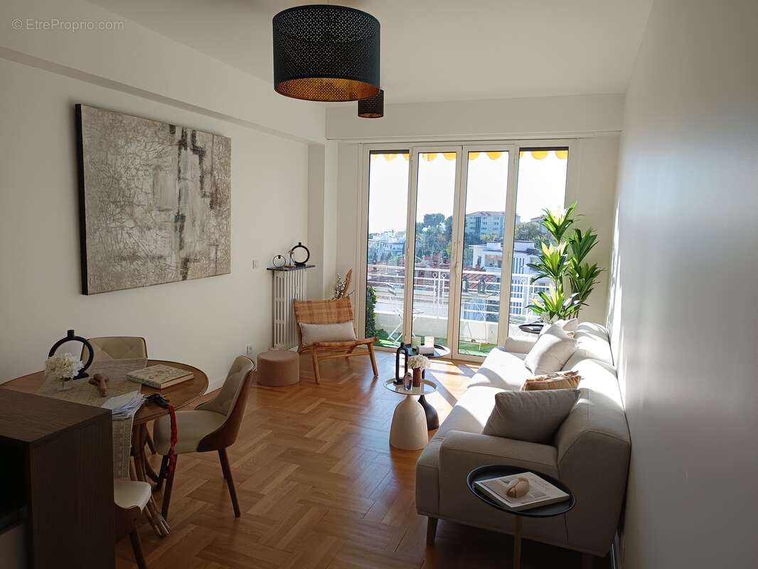 Appartement à NICE