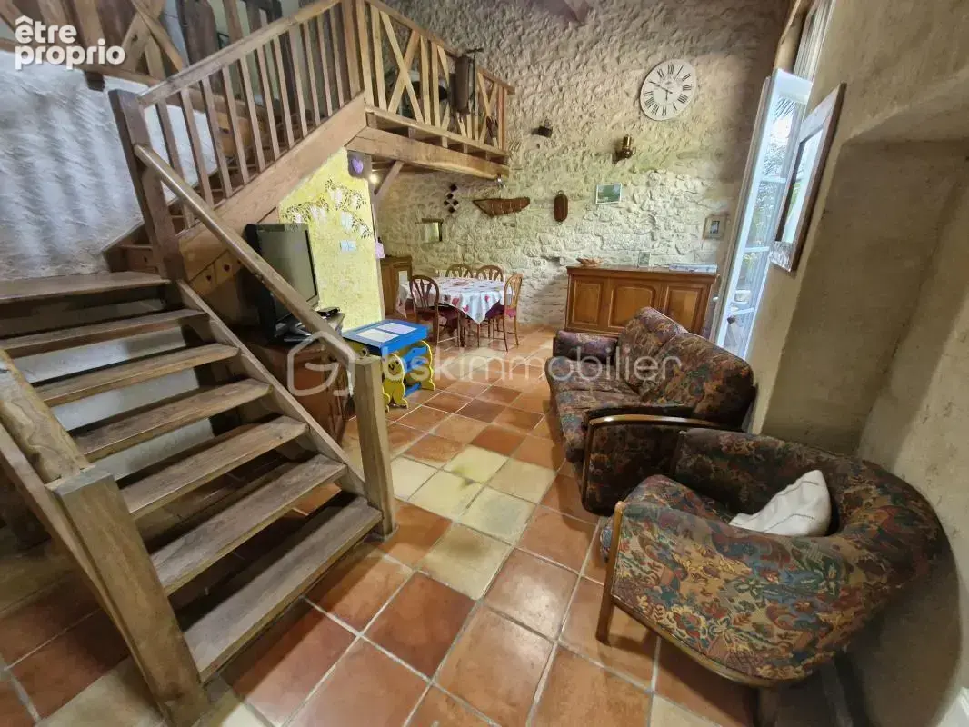 Charmante maison longère de 350m2 à Port-Sainte-Foy-et-Ponchapt - photo 11