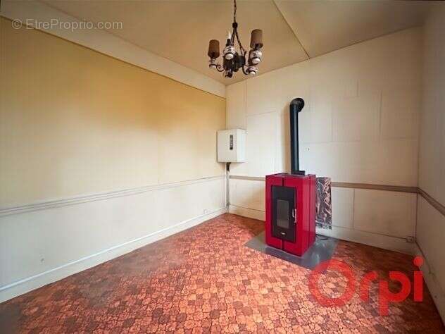 Maison à SAINT-LOUP-DES-CHAUMES