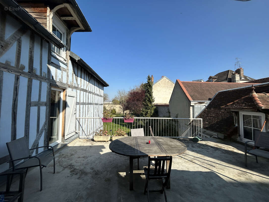 Maison à TROYES