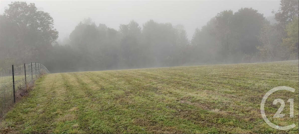 Terrain à GERMINON