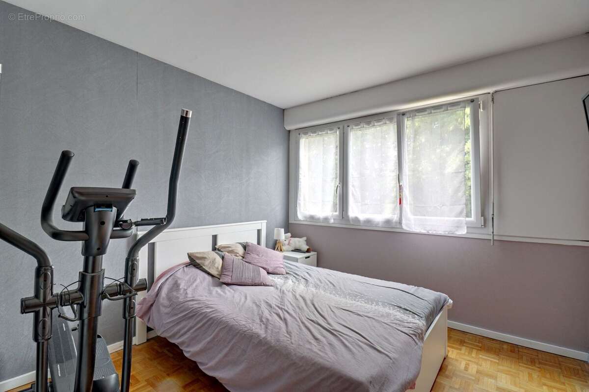 Appartement à VERNEUIL-SUR-SEINE