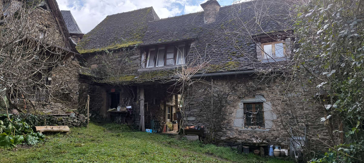Maison à CONQUES