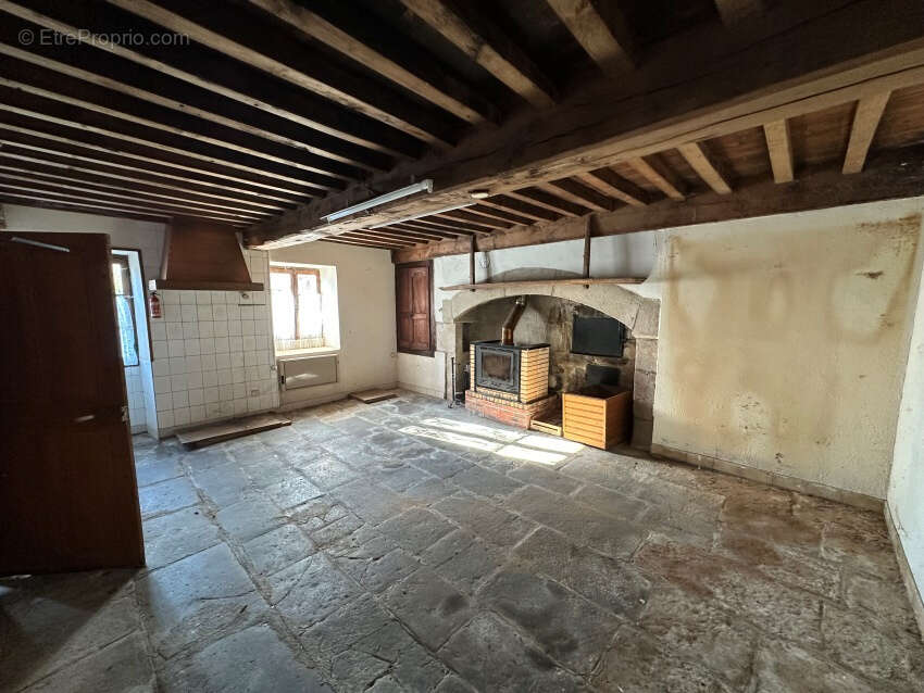 Maison à SAINT-GERVAIS-D&#039;AUVERGNE