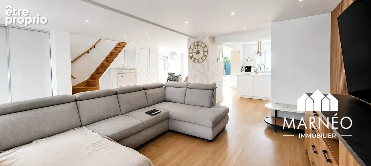 Maison 5 pièces 131 m² à vendre à Saint-Memmie (51470) - photo 3