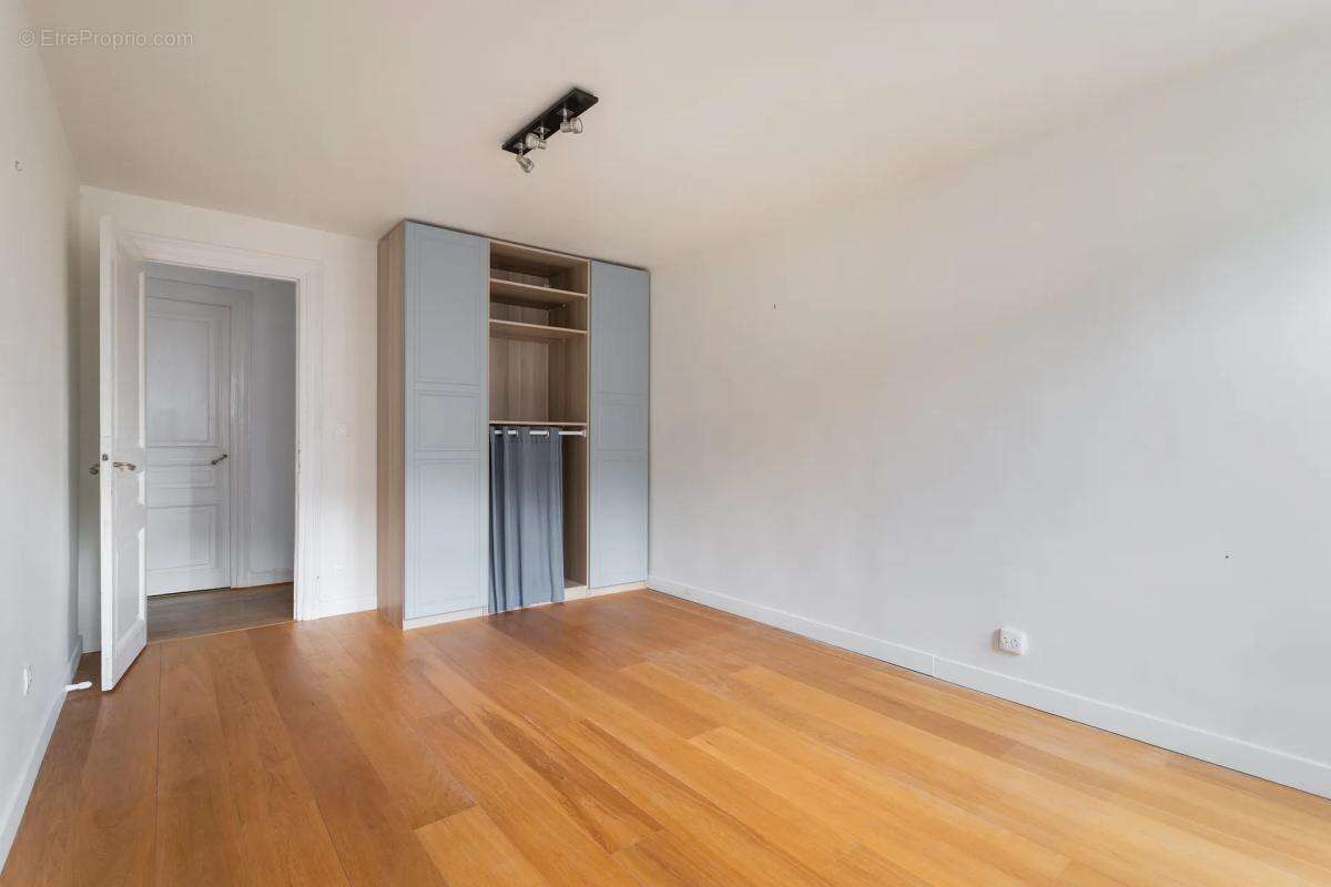 Appartement à LA MADELEINE