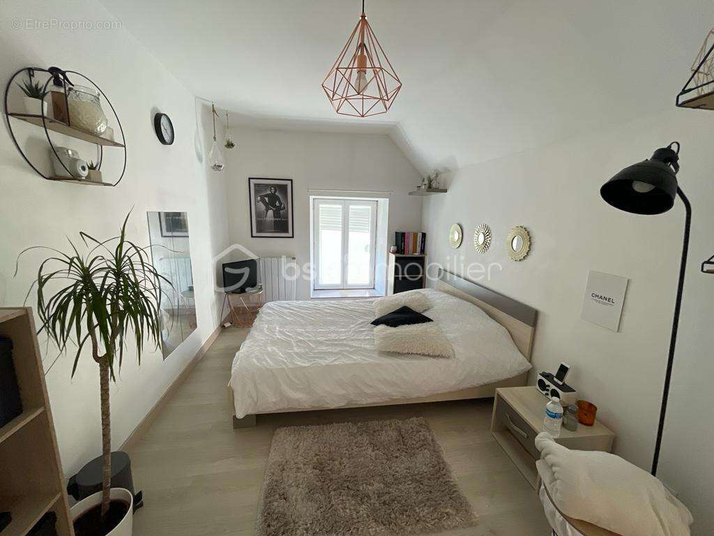 Maison à ECHILLEUSES