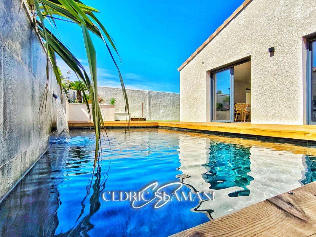 Maison à PENNAUTIER