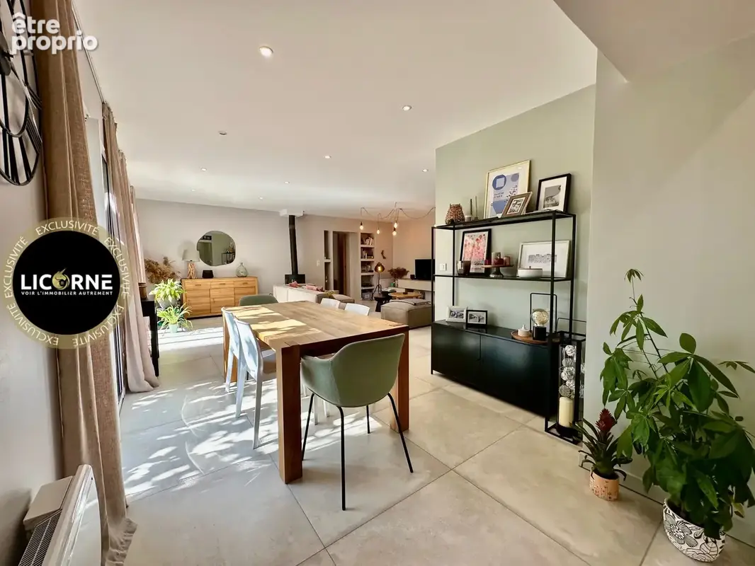 Maison 5 pièces 127 m² à vendre à Le Puy-Sainte-Reparade (13610) - photo 3