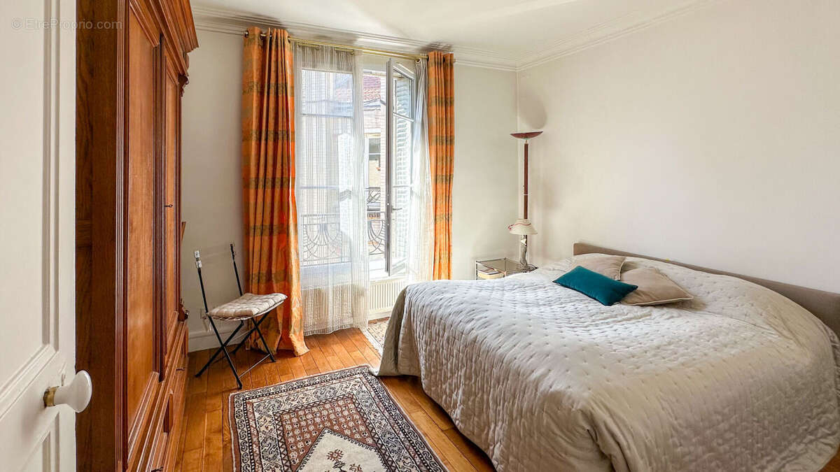 Appartement à ASNIERES-SUR-SEINE