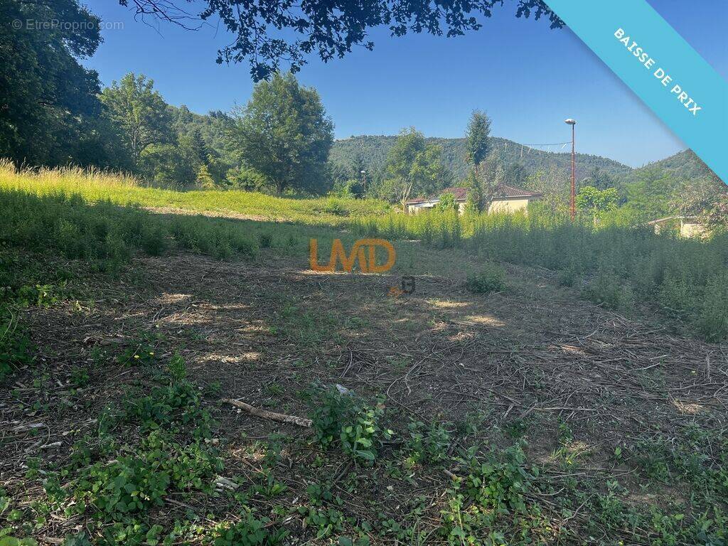 Terrain à BOISSE-PENCHOT