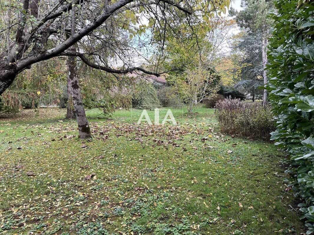 Maison à FONTENILLE