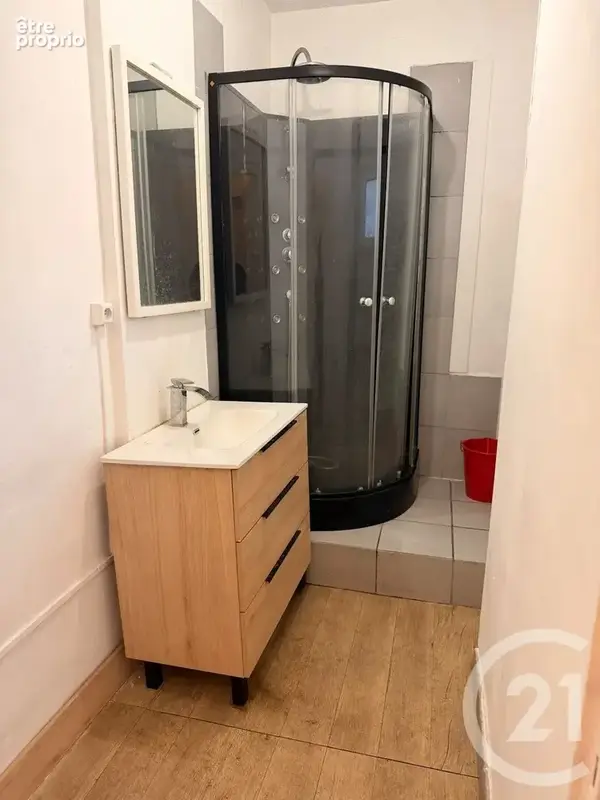 Appartement 3 pièces 63 m² à vendre à Toulon (83200) - photo 3
