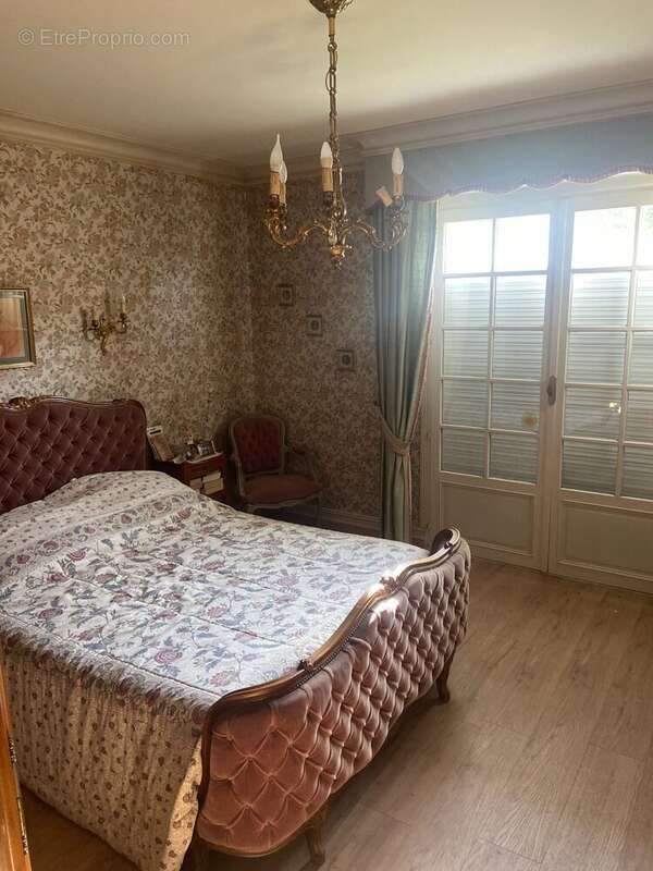 Maison à CARHAIX-PLOUGUER