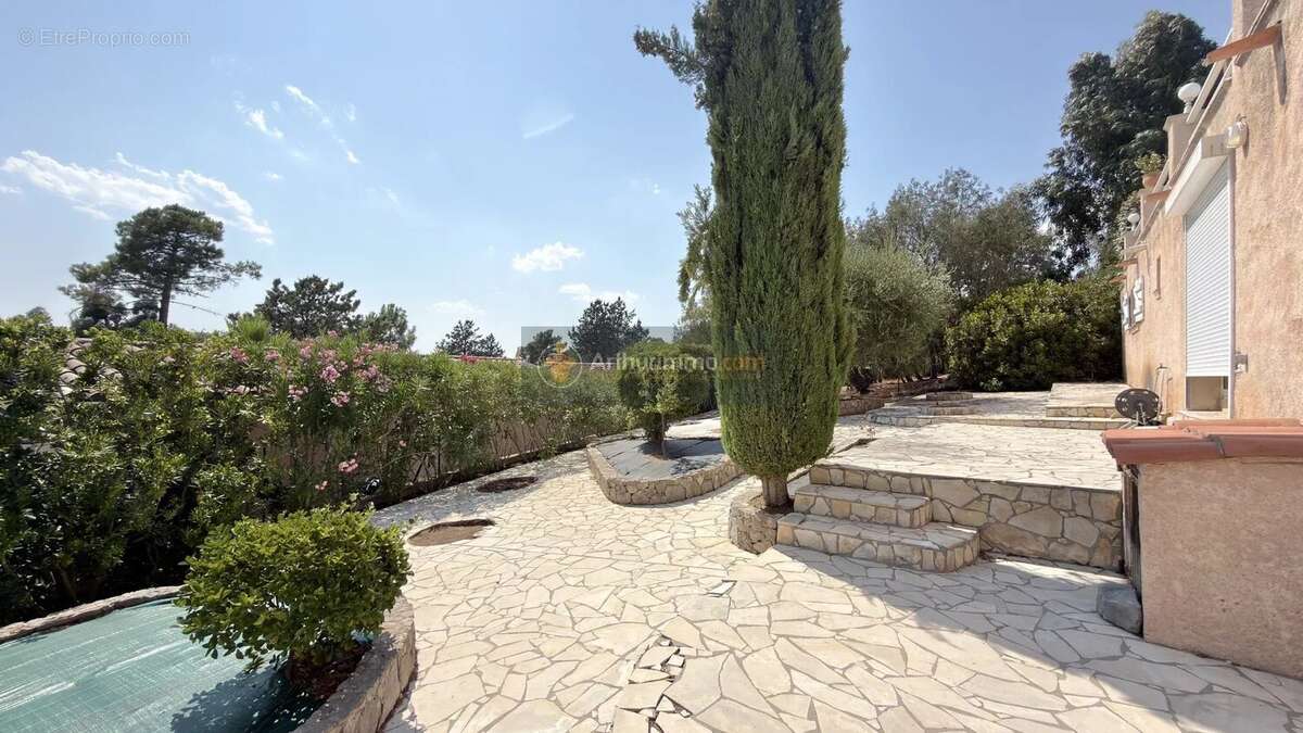 Maison 116 m² à Frejus  - photo 19
