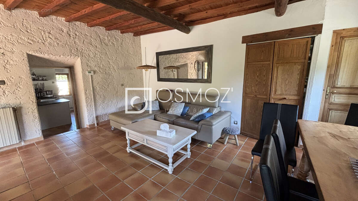 Maison à SAINT-PERAY