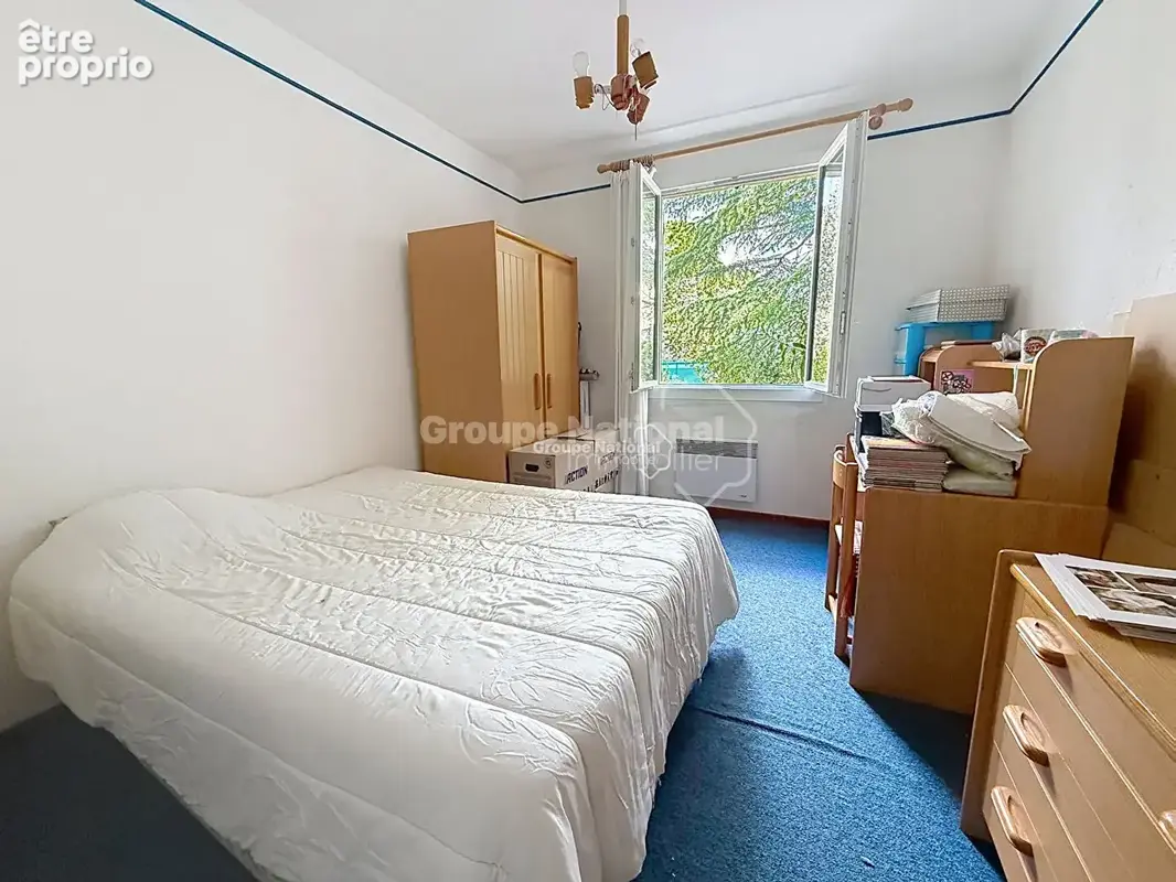 Maison familiale de plain-pied avec garage sur terrain de 802 m² - photo 8