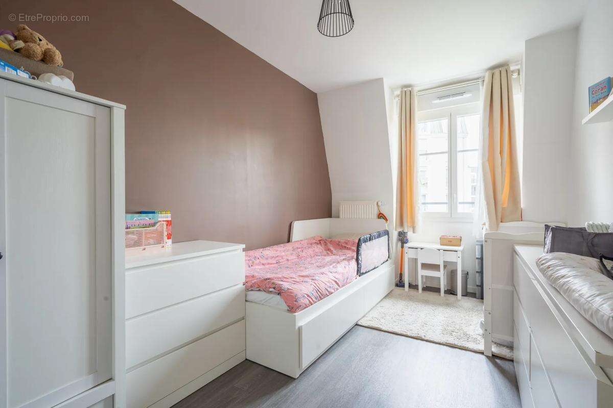 Appartement à LE BLANC-MESNIL