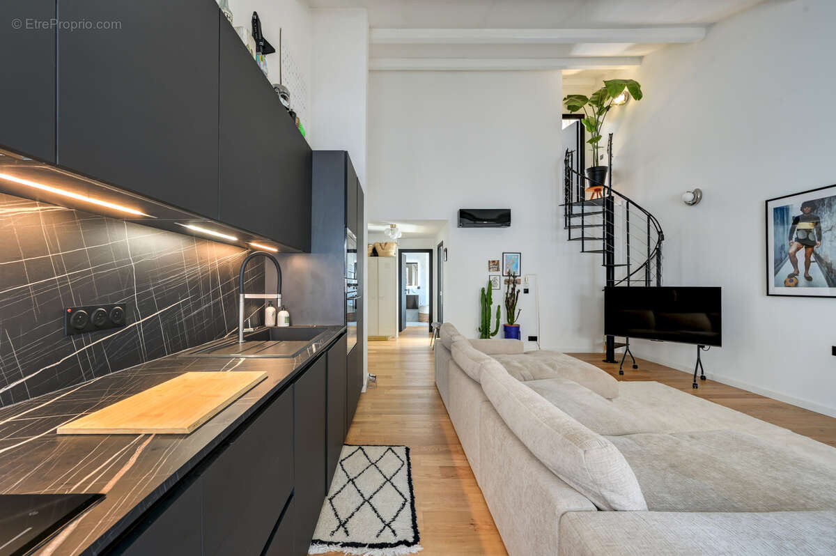 Appartement à MARSEILLE-8E