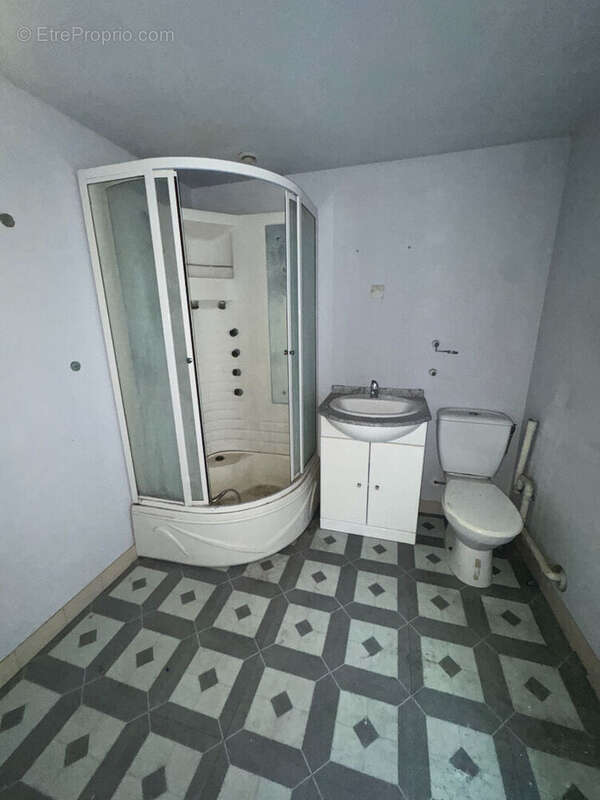 Appartement à MOULINS-LA-MARCHE