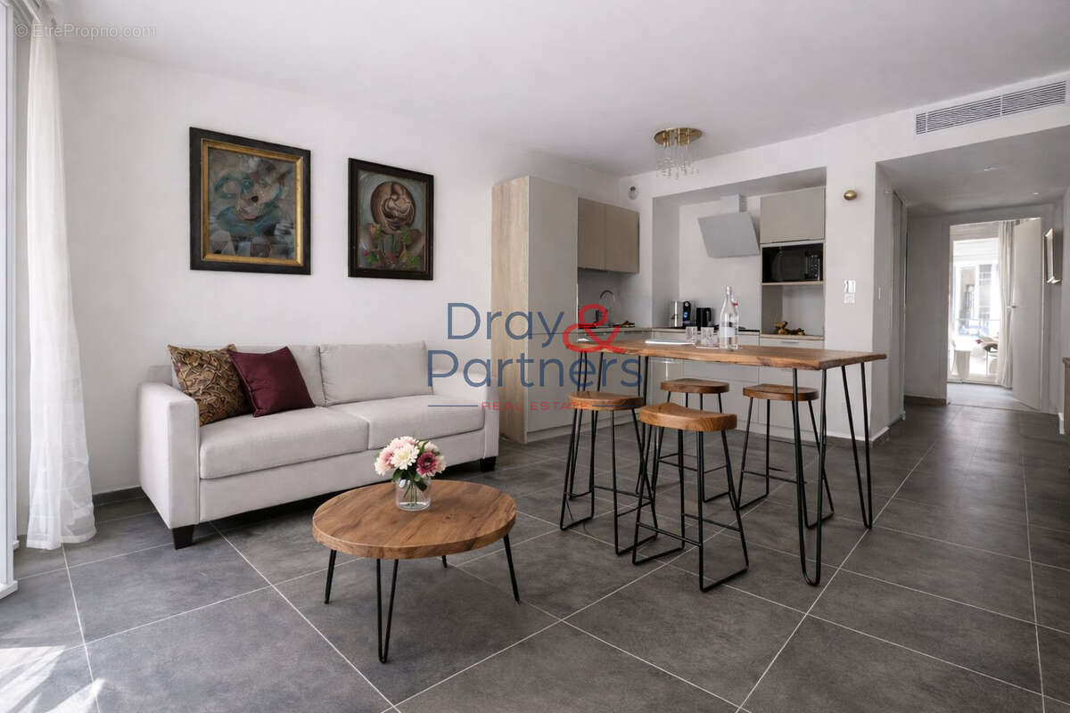 Appartement à NICE