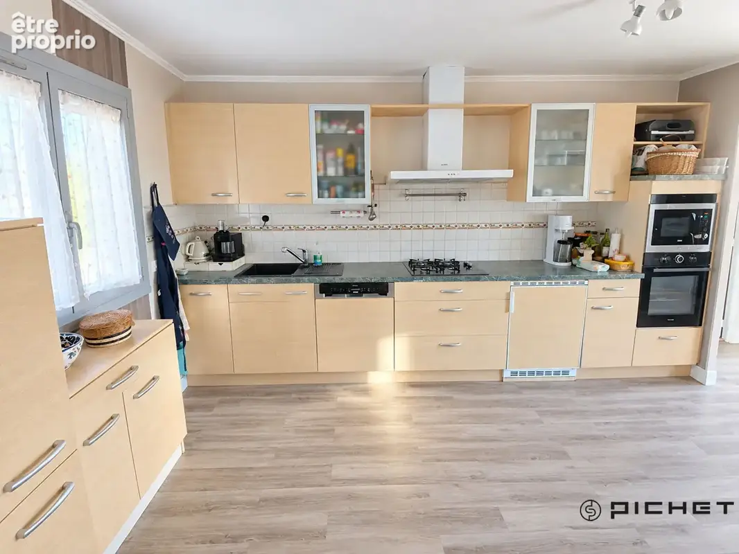 Maison Ussac 4 pièce(s) 106 m2 - photo 3
