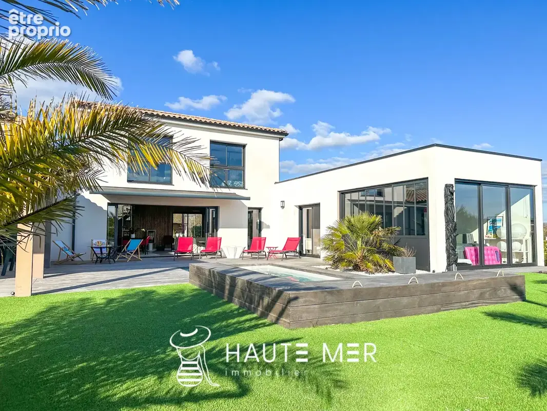 ANTILLES - Villa contemporaine sur plus de 2000 m2 de terrain - photo 6