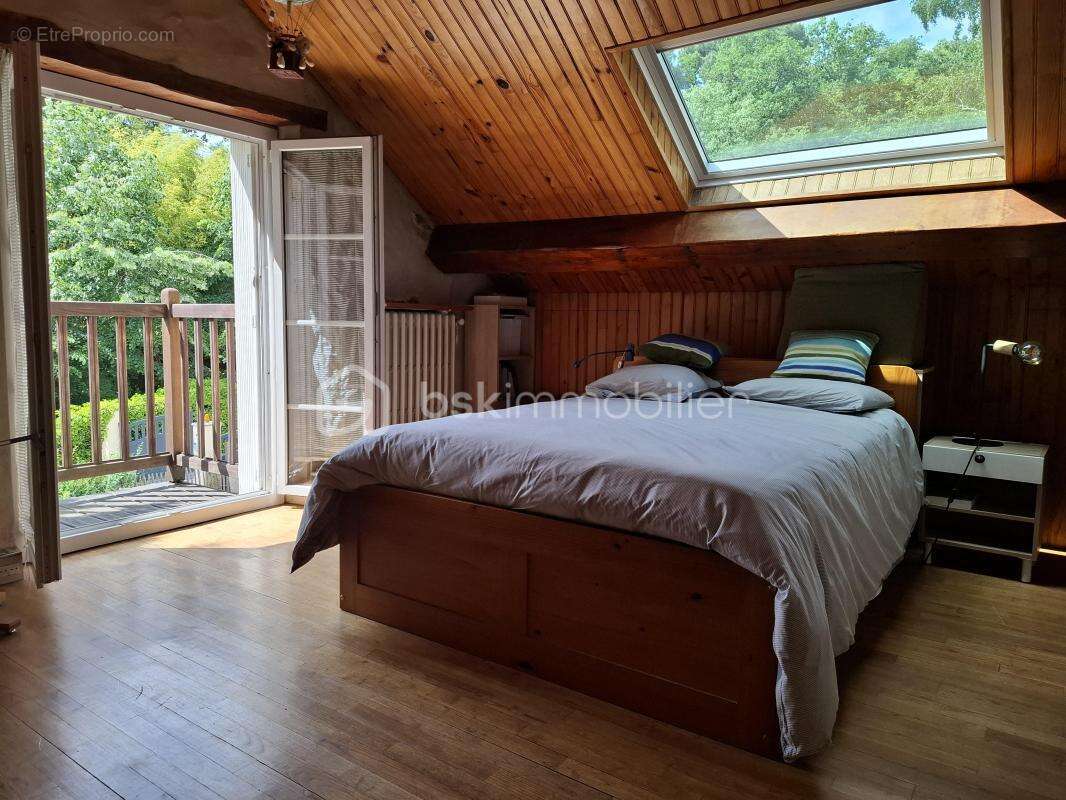 Maison à SAINT-CHERON