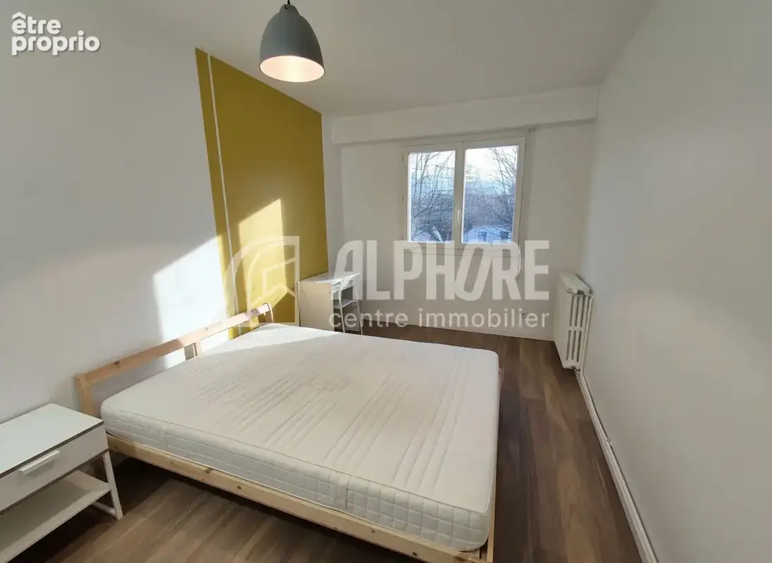 Appartement T4 avec 3 chambres, balcons et cave ? La Roche-sur-Yon Pentagone - photo 2