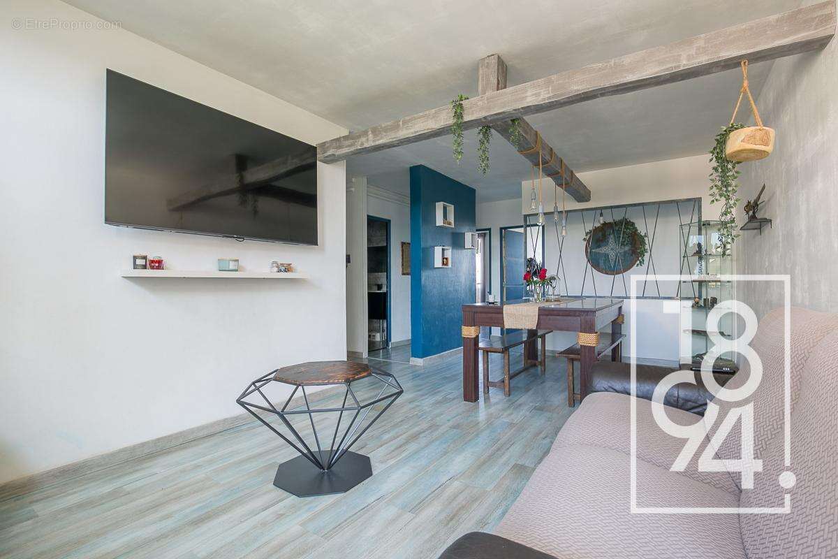 Appartement à MARSEILLE-10E