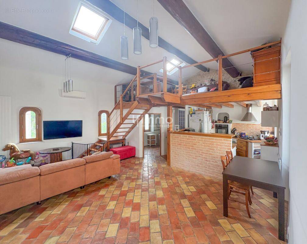 Maison à MARSEILLE-9E